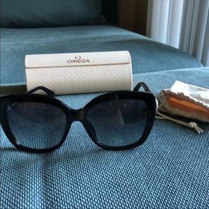 Black Omega Classic Style Cat Eye Sunglasses